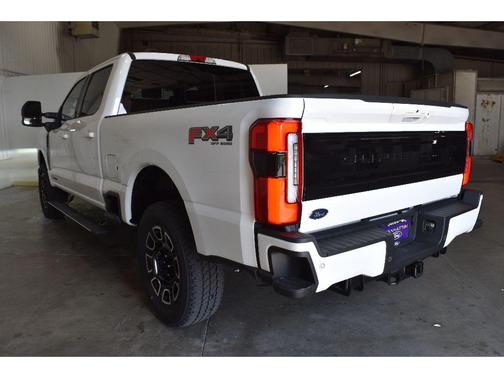 2025 Ford F-350 Platinum