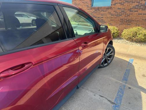 Ruby Red Metallic Tinted Clearcoat 2016 Ford Edge Sport