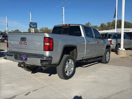 2017 GMC Sierra 2500 SLT