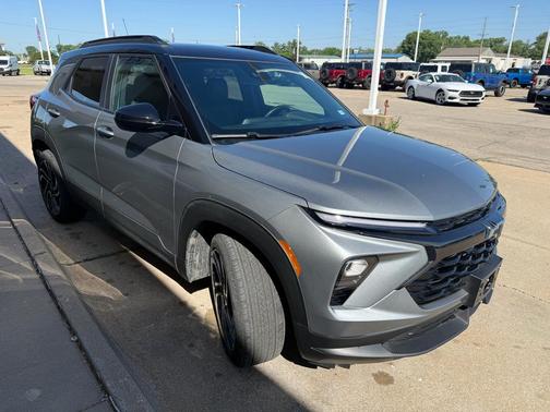 Star White 2023 Ford Explorer Limited