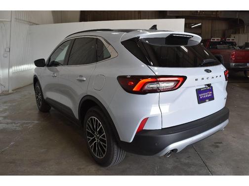 2025 Ford Escape PHEV