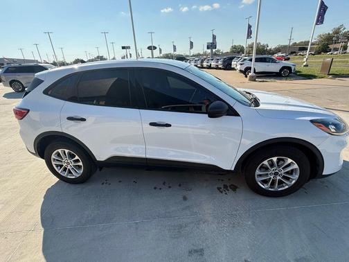 2022 Ford Escape S