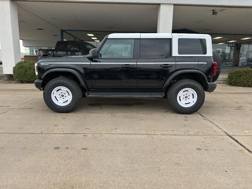 2025 Ford Bronco Heritage Edition