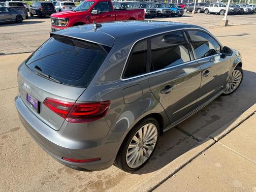Monsoon Gray Metallic 2016 Audi A3 e-tron 1.4T Premium