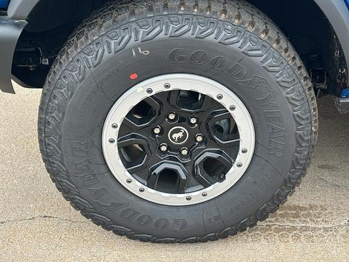 Velocity Blue Metallic 2026 Ford Bronco Badlands