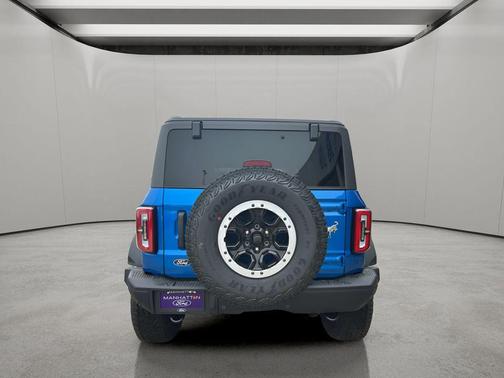 Velocity Blue Metallic 2026 Ford Bronco Badlands