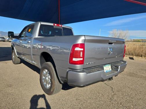 Billet Silver Metallic Clearcoat 2024 RAM 2500 Laramie