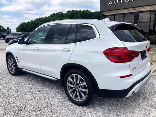 White 2019 BMW X3 xDrive30i