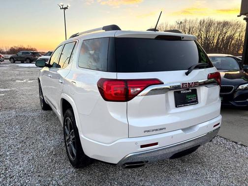 2018 GMC Acadia Denali