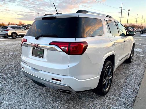 2018 GMC Acadia Denali