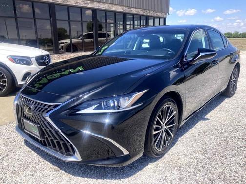 Black 2022 Lexus ES 350 Base