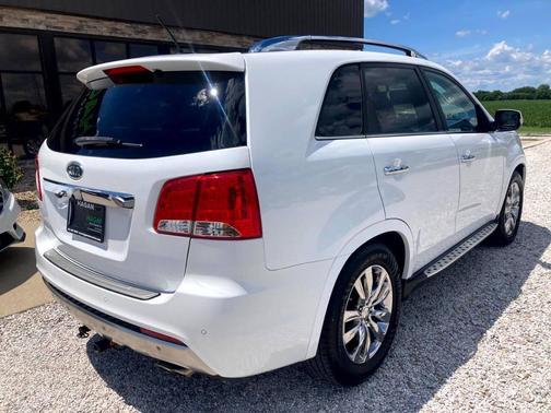 Snow White Pearl 2012 Kia Sorento SX
