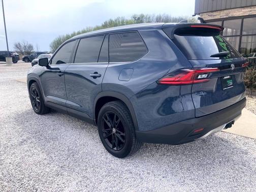 Storm Cloud 2025 Toyota Grand Highlander Platinum