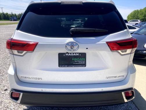 2019 Toyota Highlander Limited Platinum