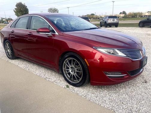 2016 Lincoln MKZ Hybrid Base