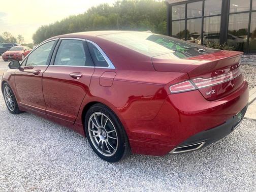 2016 Lincoln MKZ Hybrid Base