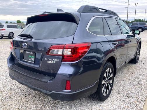 Carbide Gray Metallic 2017 Subaru Outback 2.5i Limited