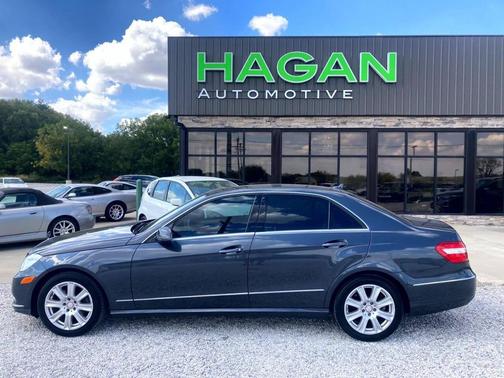 2013 Mercedes-Benz E-Class E 350 Luxury 4MATIC AWD 4dr Sedan