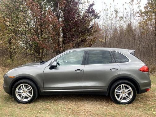 2014 Porsche Cayenne Cayenne