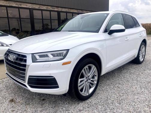 2018 Audi Q5 2.0T Premium Plus