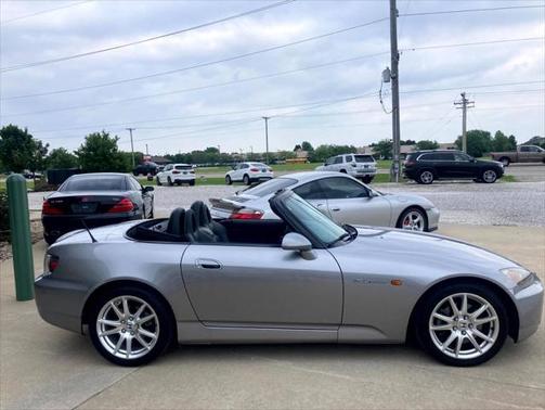2005 Honda S2000 Base
