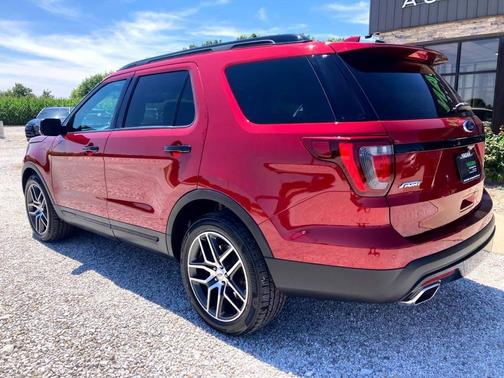 Ruby Red Metallic Tinted Clearcoat 2017 Ford Explorer sport