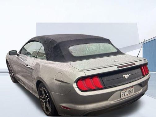 2021 Ford Mustang EcoBoost