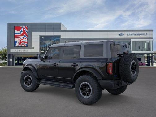 SHADOW BLACK 2026 Ford Bronco Outer Banks