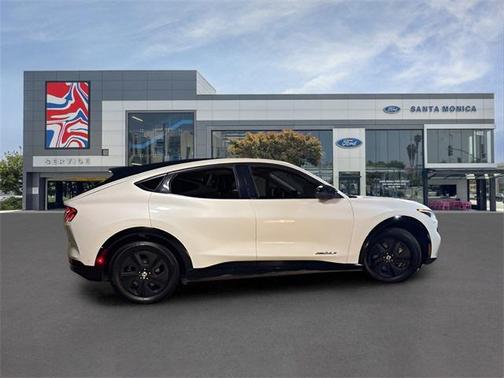 2021 Ford Mustang Mach-E California Route 1
