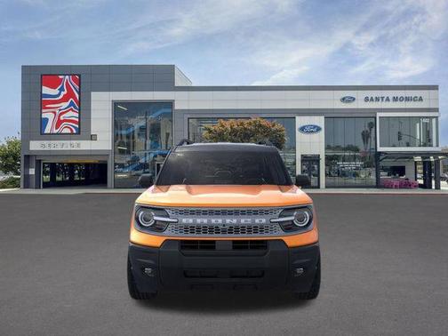 ORANGE FURY METALLIC TRI-COAT 2026 Ford Bronco Sport Outer Banks