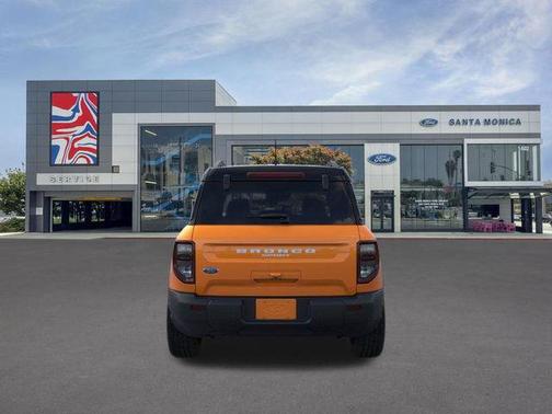 ORANGE FURY METALLIC TRI-COAT 2026 Ford Bronco Sport Outer Banks