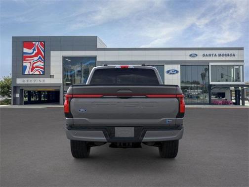 2025 Ford F-150 Lightning Platinum