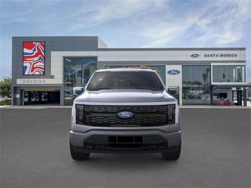 2025 Ford F-150 Lightning Platinum