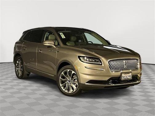 2021 Lincoln Nautilus Reserve