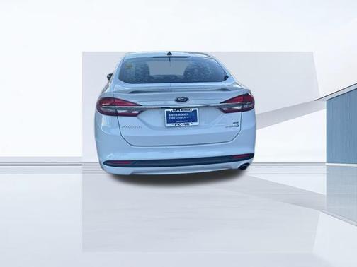 2017 Ford Fusion Hybrid SE