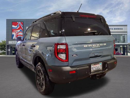 AZURE GRAY METALLIC TRI-COAT 2026 Ford Bronco Sport Badlands