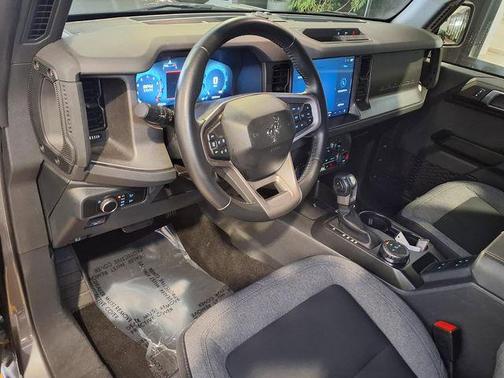 CARBONIZED GRAY METALLIC 2025 Ford Bronco Big Bend