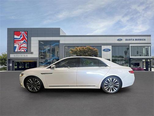 2019 Lincoln Continental Reserve