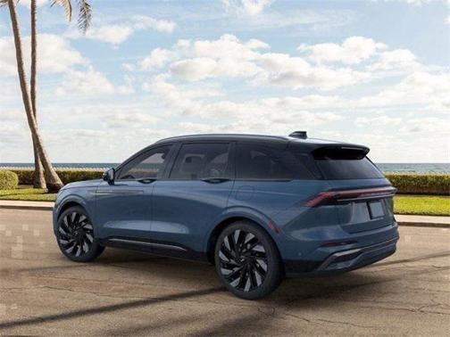 2024 Lincoln Nautilus Reserve