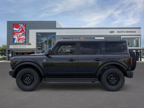 Shadow Black 2026 Ford Bronco Outer Banks