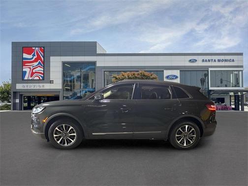2023 Lincoln Nautilus Standard