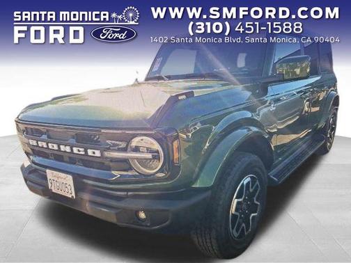2025 Ford Bronco Outer Banks