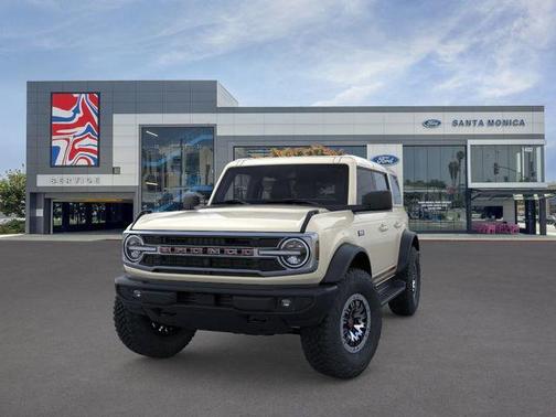 WIMBLEDON WHITE 2026 Ford Bronco Outer Banks