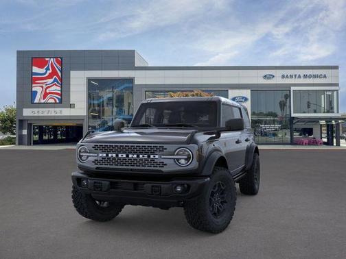 Shadow Black 2026 Ford Bronco Badlands