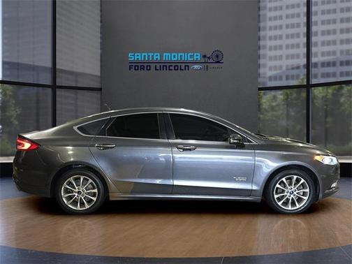 2017 Ford Fusion Energi SE Luxury