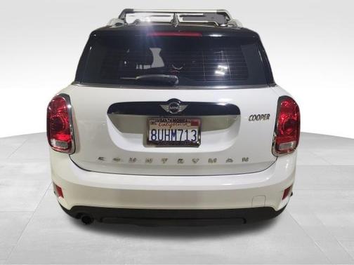 2018 MINI Countryman Cooper