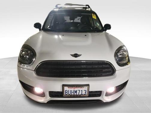 2018 MINI Countryman Cooper