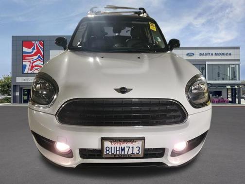 2018 MINI Countryman Cooper