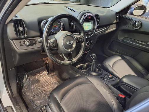 2018 MINI Countryman Cooper