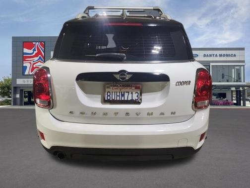 2018 MINI Countryman Cooper